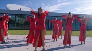 В ЛЮБОВНОМ ТАНЦЕ МЫ ПАРИМ