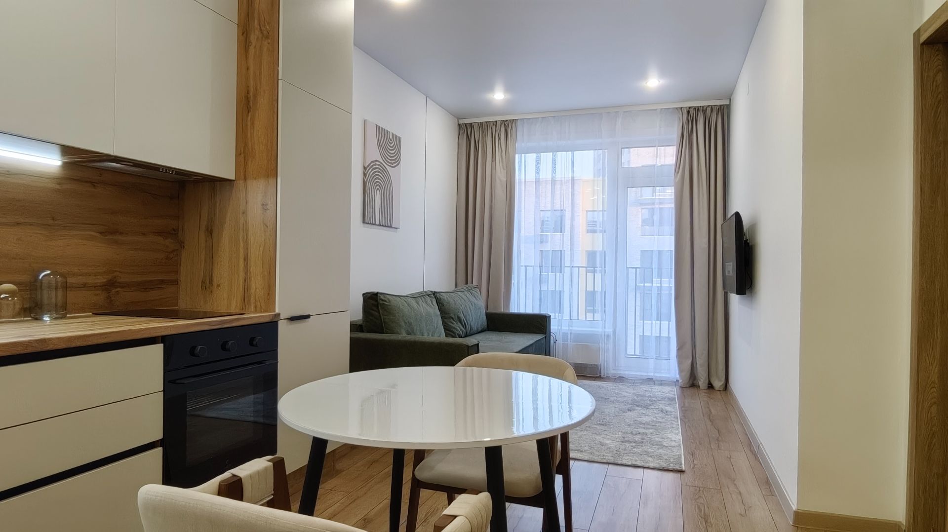 Видеообзор евро 2-ком квартиры ул. Эдуарда Дьяконова д. 6