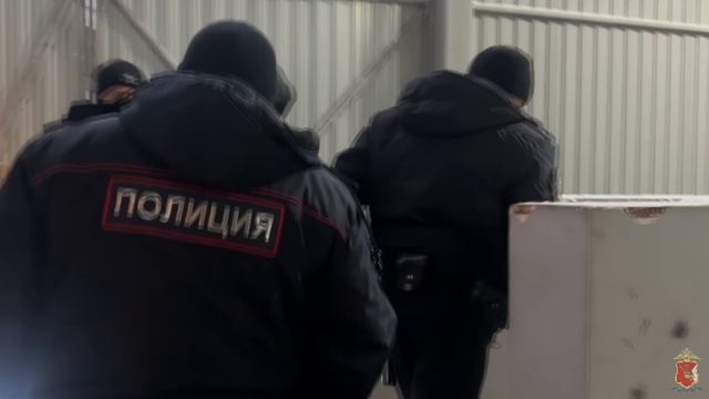 Полицией Череповца задержан юноша,вернувшийся к работе на аферистов после освобождения из заключения