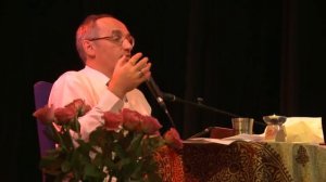 Кто ДОЛЖНА управлять семьеи ]