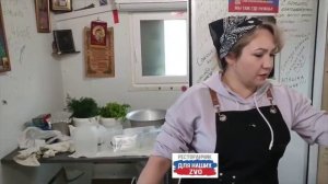 Ресторанчик 1️⃣ Наши труженики работают, манты, холодец, первые и вторые блюда, всё очень аппетитно.