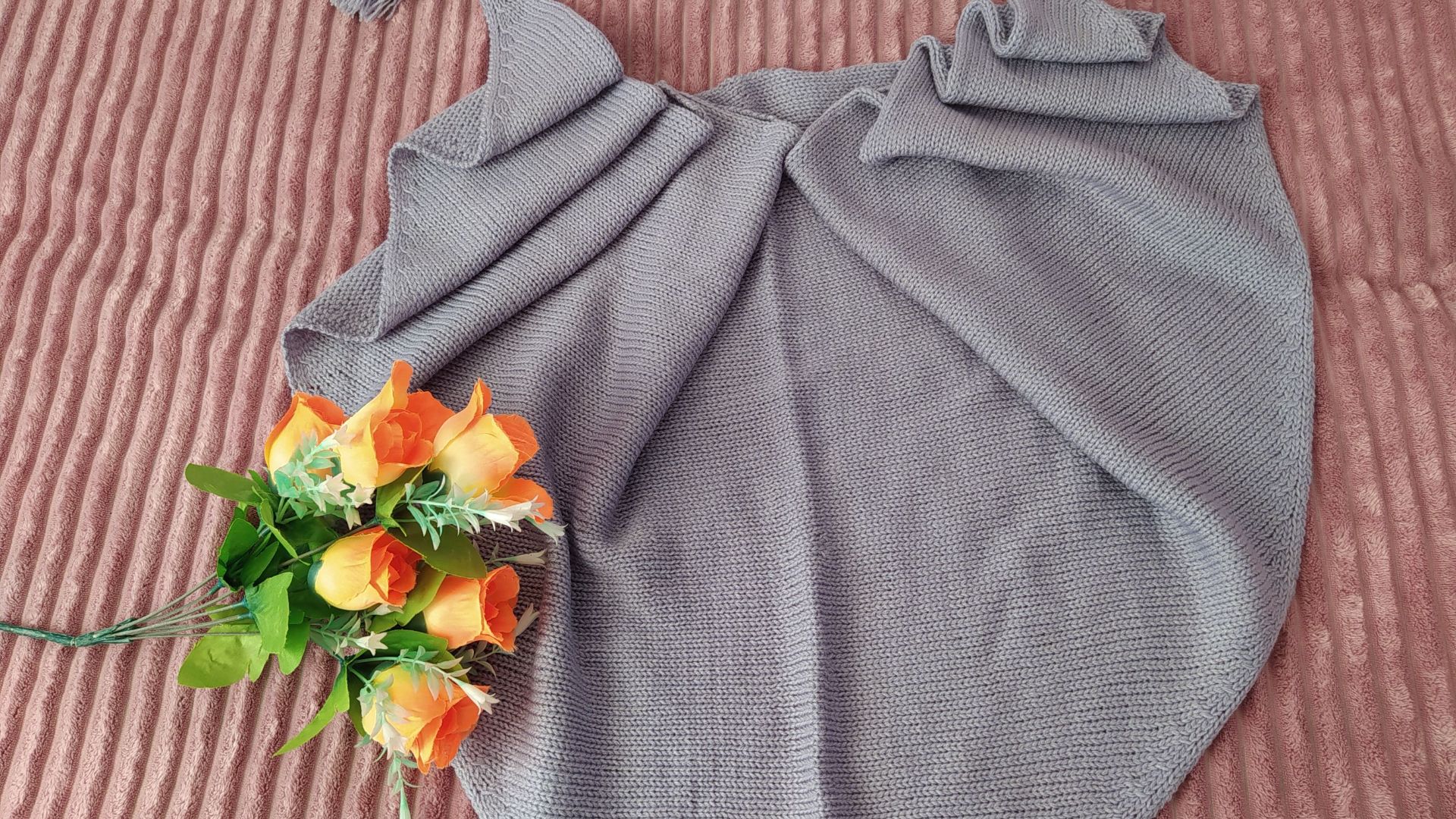 Я ЕГО СВЯЗАЛА ./ МОЙ ПЕРВЫЙ БАКТУС НА ВЯЗАЛЬНОЙ МАШИНЕ .