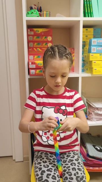 🐱 Шестилетняя Ксения превратила Змейку Рубика в настоящую кошку!