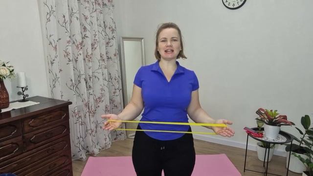 Тренировка с фитнес-резинкой для верхней части тела и для ног в прямом эфире смотреть онлайн