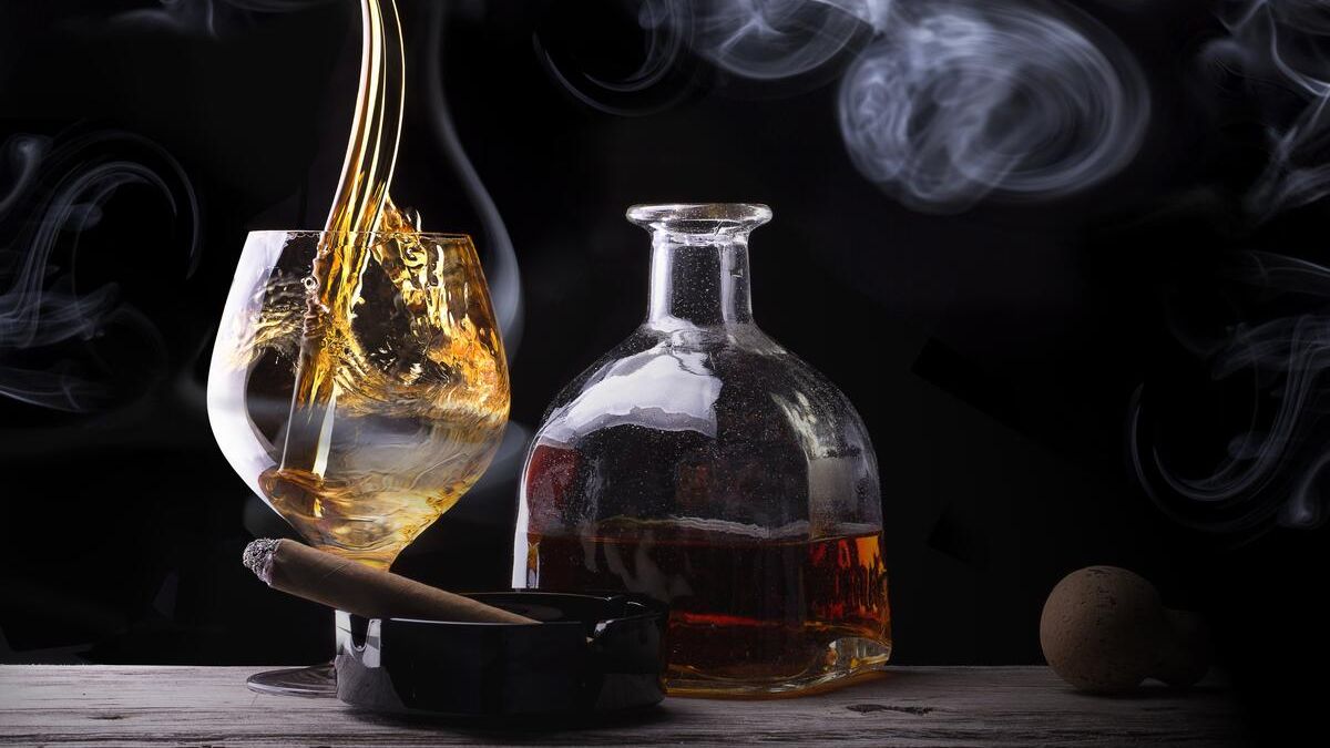 Налей мне горькую.