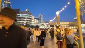 ОАЭ. Прогулка у небоскрёба Бурдж Халифа в Дубае в формате 4К