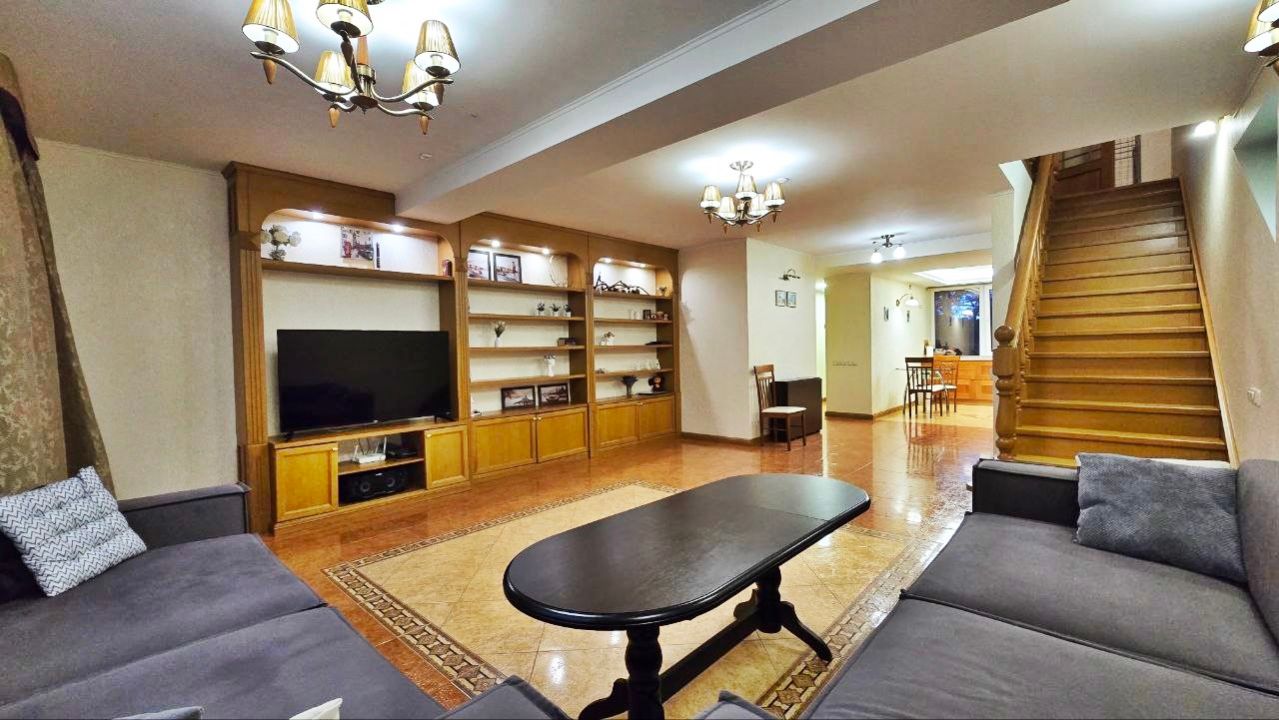 Обзор таунхауса на продажу в пгт. Горное смотреть онлайн