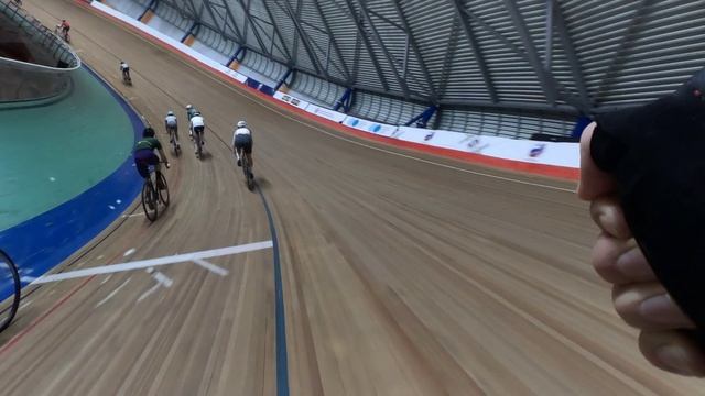 [1080p60] Велотрек Локосфинкс [Бокс №6] - Тренировочная гонка Темпо (группа В) 10.12.25 смотреть онлайн