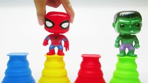 Мультфильм для детей | Учим разные цвета вместе с Супергероями Человеком-Пауком и Халком