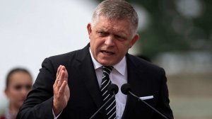 Фицо: Евросоюз сгинет, если продолжит отказываться от традиций и истории