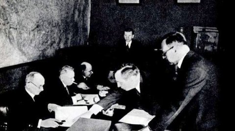 Советско-чехословацкий договор о взаимной помощи