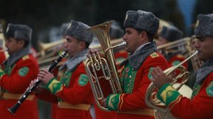 Торжественные мероприятия в честь тридцатилетия нейтралитета Туркменистана прошли в Ашхабаде