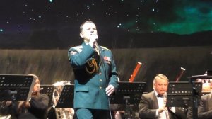 "Тёмная ночь" Песня из к/ф "Два бойца" Поёт Николай Ляховский