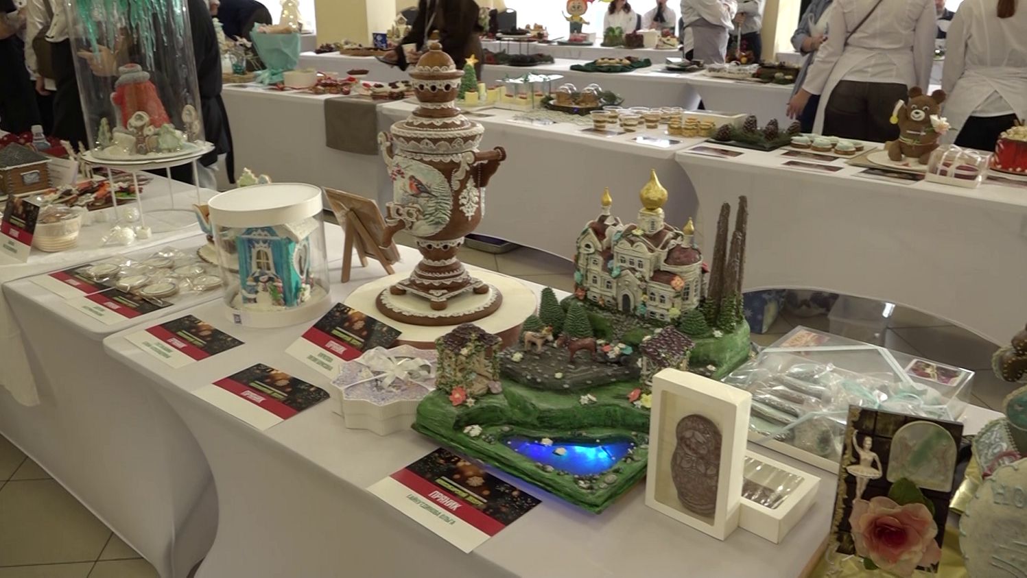 12 декабря Новосибирск стал столицей кондитерского искусства