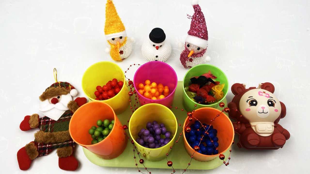 Мультики для Детей и малышей. Превращаем ярких гномиков в бусинки. Мультики залипалки