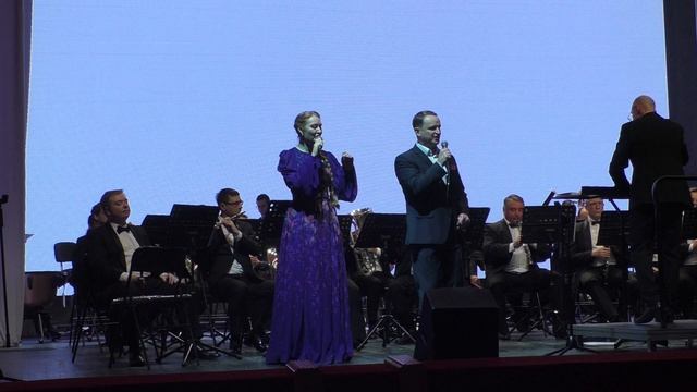 Муз. И. Дунаевский, сл. Д’Актиль. «Марш энтузиастов» из кинофильма «Светлый путь» ДуэтАнастасия Лыся