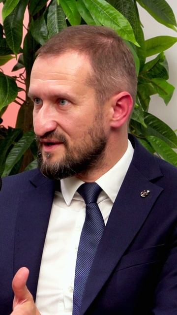 Свобода и ответственность в школе ⚖️ #Инфоурок #ПодкастИнфоурок #директор #учитель #образование смотреть онлайн