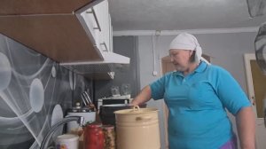 у меня сегодня готовка на завтрашний день/ подкупилась немного/ копчухи