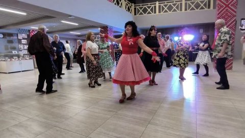 Дискотекв в Юбилейном..... 13.12.25.