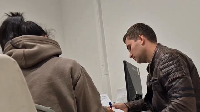 Новый JAECOO J7 потёк бензином! Что делать, если машина из салона с браком?