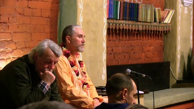 Уход Ом Вишнупада Шрилы Бхакти Сундара Говинды Дев-Госвами Махараджа - Махавир Махарадж