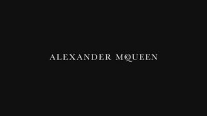 Показ коллекции Alexander McQueen осень-зима 2017