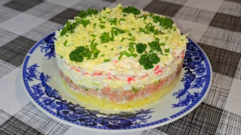 ✨️Дождливый влог✨️Готовлю салат из тунца😋✨️