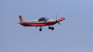 Легкомоторный самолет потерпел крушение на аэродроме в Подмосковье