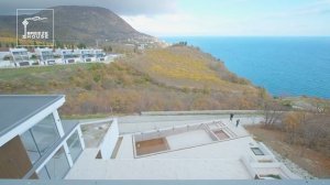 Две современные виллы у моря: комплекс на 15 сотках рядом с Ялтой и Алуштой  Недвижимость в Крыму