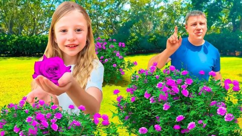 Настя показывает правила поведения в отеле