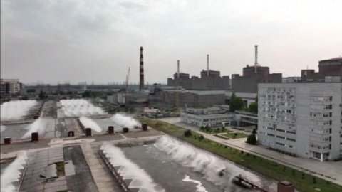 РИА Новости: на ЗАЭС готовятся к переводу блоков в режим генерации