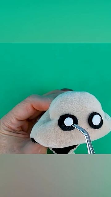 Как сделать Злого Червя смотреть онлайн