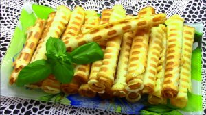 Хрустящие вафельные трубочки.