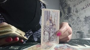 Что он чувствует по отношению к вам сейчас? Расклад Таро