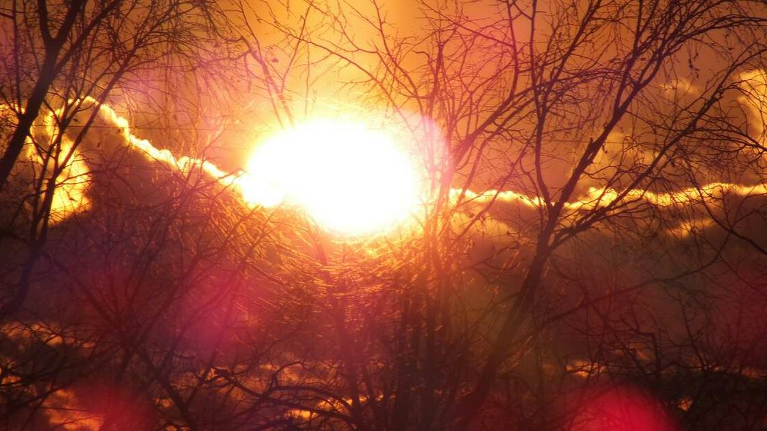 Астрономы РАН показали процесс вспышки на Солнце