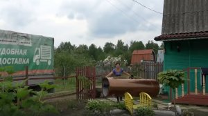 6 соток в мае 2021 года. Разгрузили машину с товаром. Рассадили кабачки. Прищипнула дыни