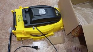 Распаковка. 13 декабрь, у нас наконец идет снег.