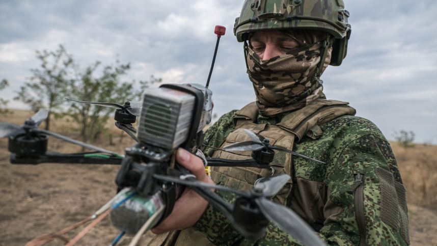 Российские беспилотники уничтожили технику ВСУ. Лучшее видео из зоны СВО
