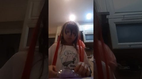 Обзор на новую детскую косметику еденорожка.