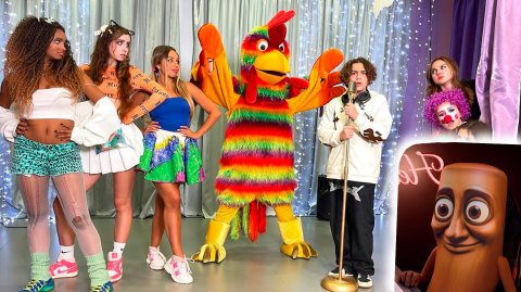 АМИНА УСТРОИЛА КОНЦЕРТ В КАМПУСЕ 😲 РАЗБОРКА ДЕВОЧЕК С НОВЕНЬКОЙ! ЛУЗЕРЫ ПРИНЕСЛИ ФЕЙЕРВЕРК В ШКОЛУ