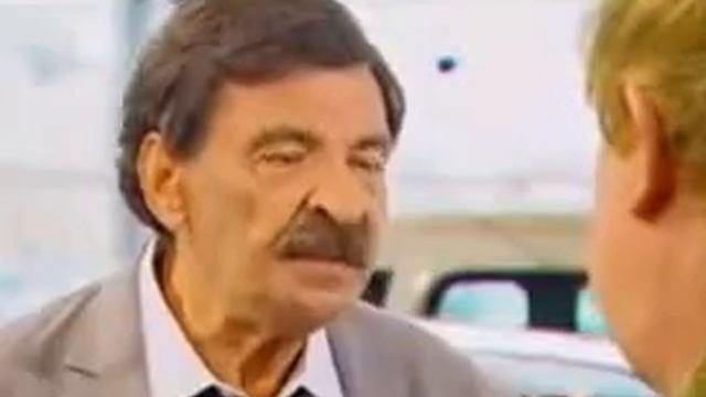 Автосалон девушки