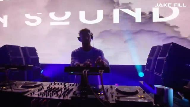 David Guetta Feat. Akon - Sexy Chick (Jake Fill Bootleg).mp4