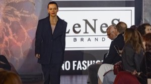 Модель Елена Ковалева Дефиле Nino Fashion Week Нижний Новгород
