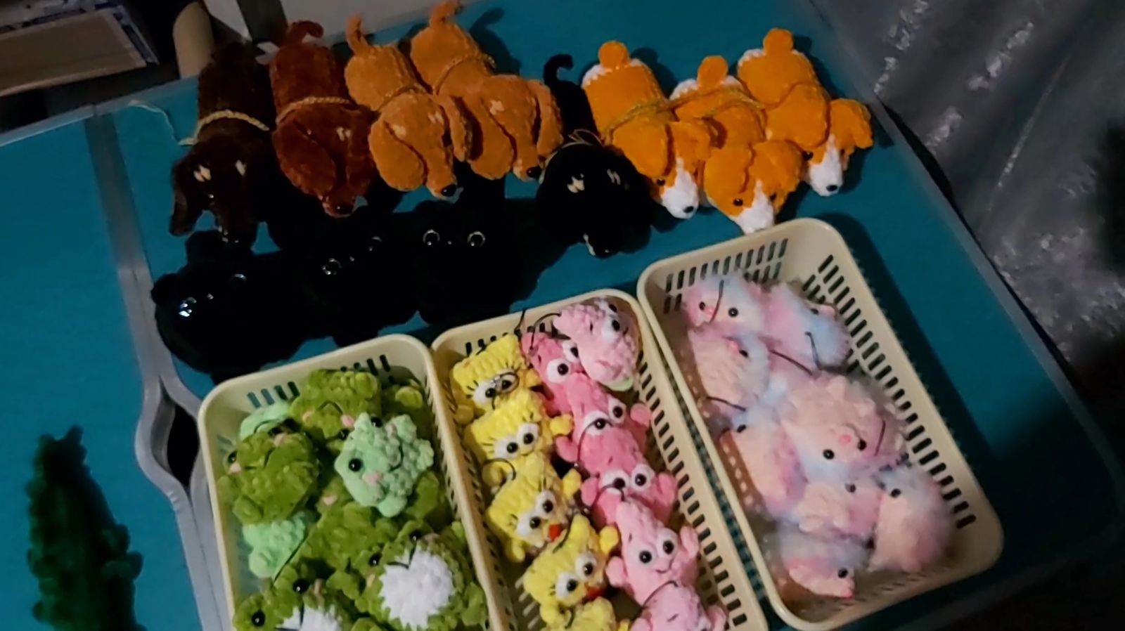 Болталка под вязание))) Немного навязала к ярмарке.