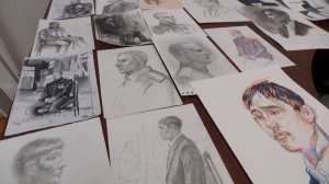 «Портрет героя»: дети рисуют участников СВО в рамках всероссийской акции