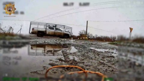 Выписали штраф за изменение конструкции автомобиля и превышение скоростного режима.