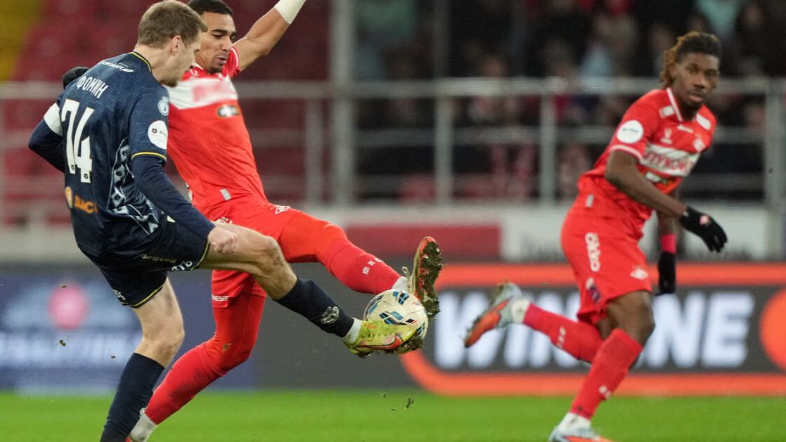 Дерби "Спартак" – "Динамо" с двумя отмененными голами завершилось вничью