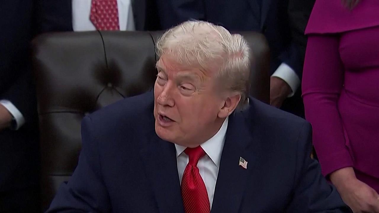 Новая интрига вокруг обсуждения в Европе мирного плана Трампа по Украине.