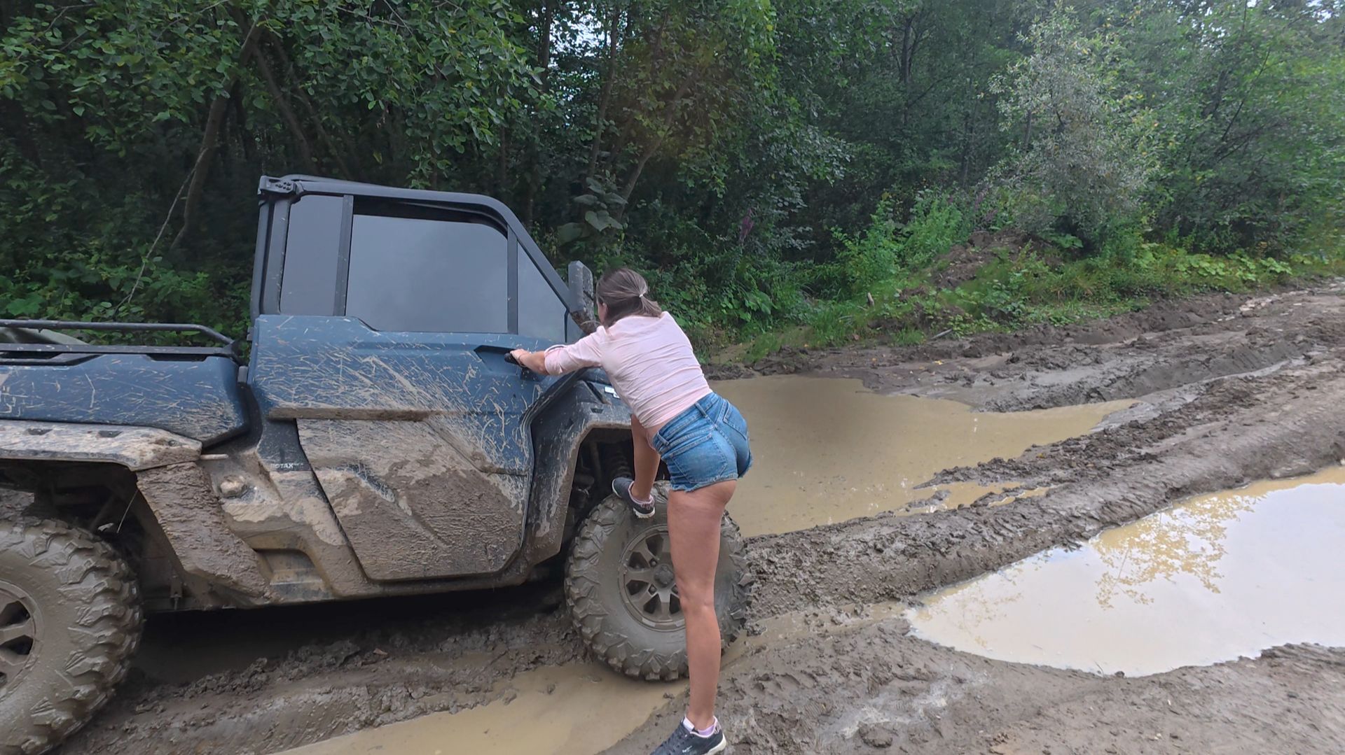Псебай: горная магистраль, водопады и встречи с ФСБ