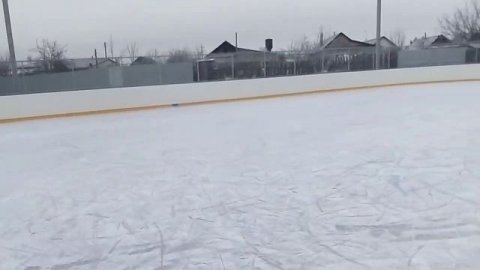 Первый выезд на коньках.